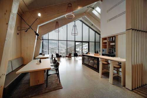 Coworkation_Location_dipsanddrops07